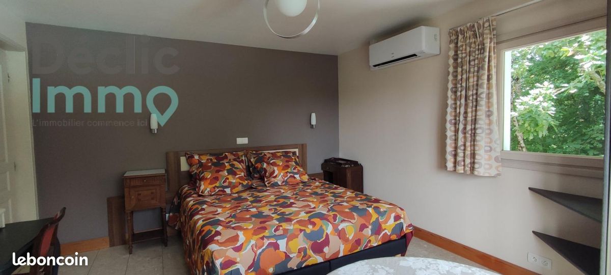 Propriété 8 pièces 199 m² - Brioux-sur-Boutonne 79170 (image principale 14)