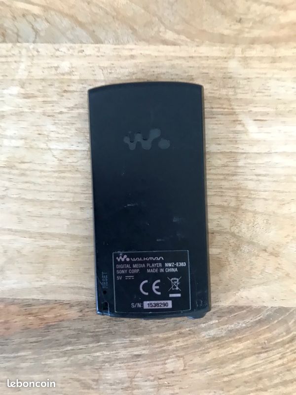 Sony Walkman / MP3 (image 3)