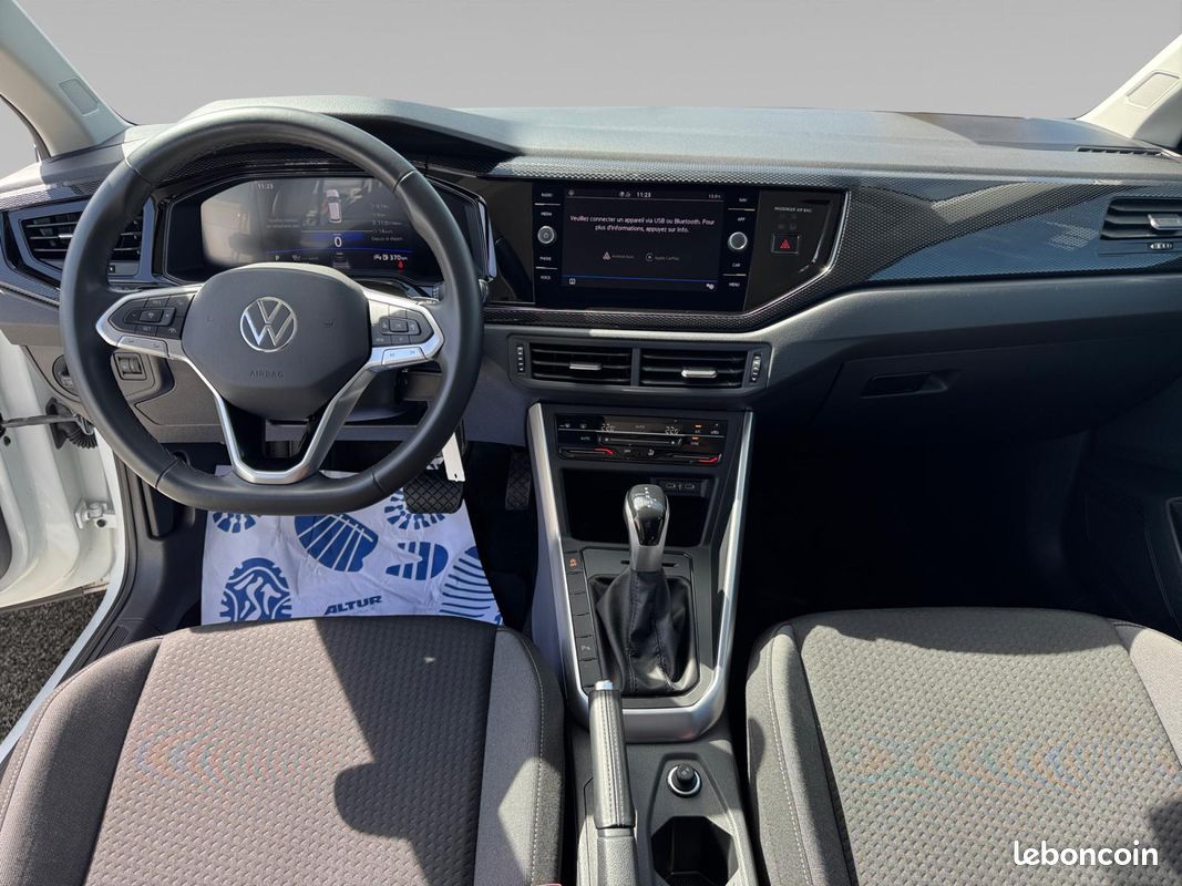 VOLKSWAGEN Taigo 1.0 TSI 110 DSG7 Life (image 15)