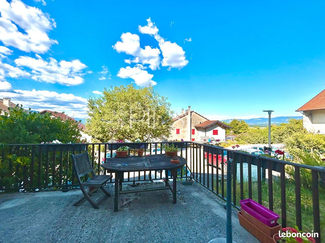 Appartement 3 pièces 87 m² · à Chevrier · 87 m² · 1 285 €