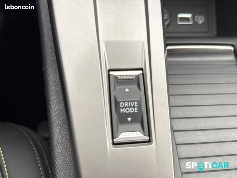 Peugeot 408 Hybrid 145ch GT e-DCS6 (image 19)