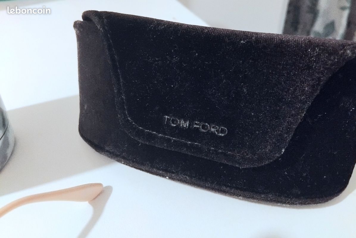Lunette de soleil tom ford (image 4)