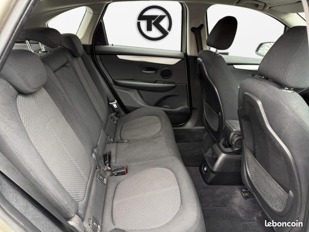 BMW Serie 2 Active Tourer 216d 116 ch Lounge (image 11)