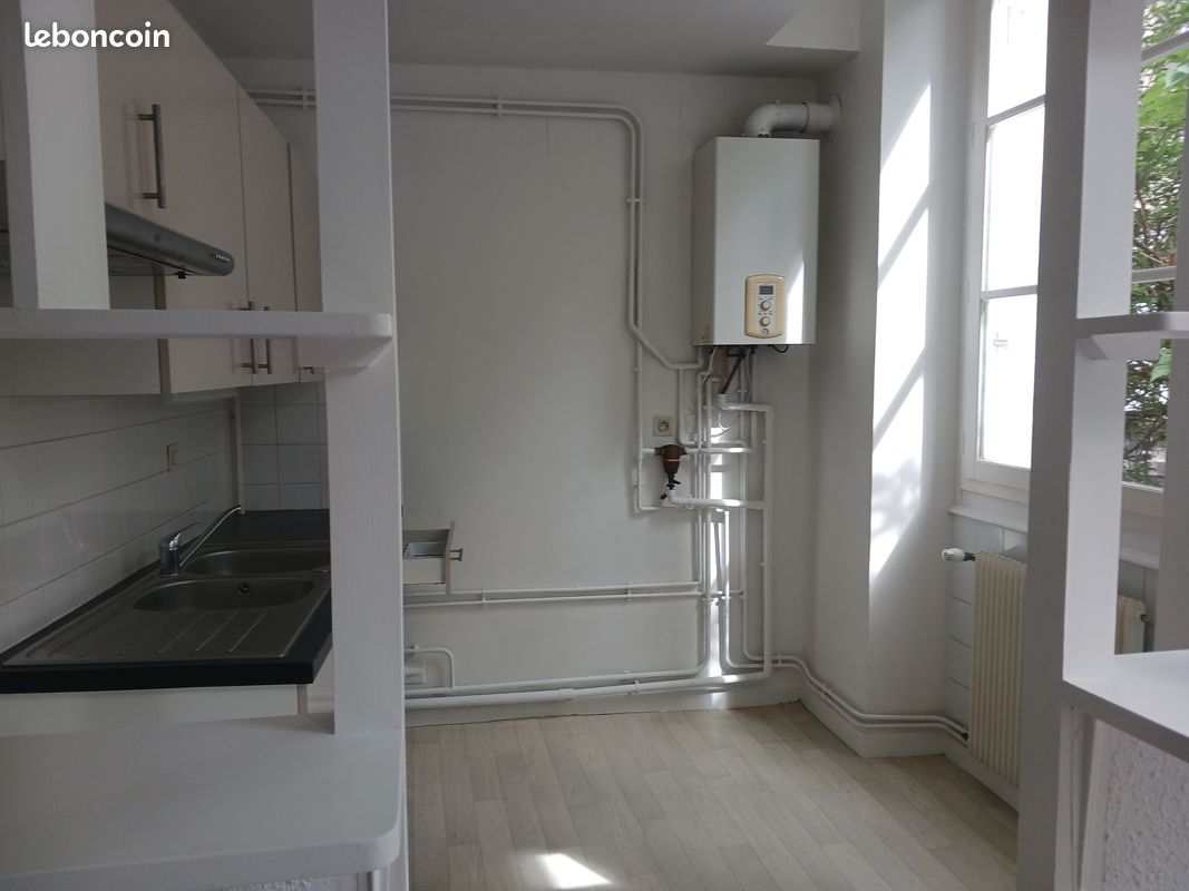 Appartement 2 pièces 53 m² · à Riom · 53 m² · 570 €