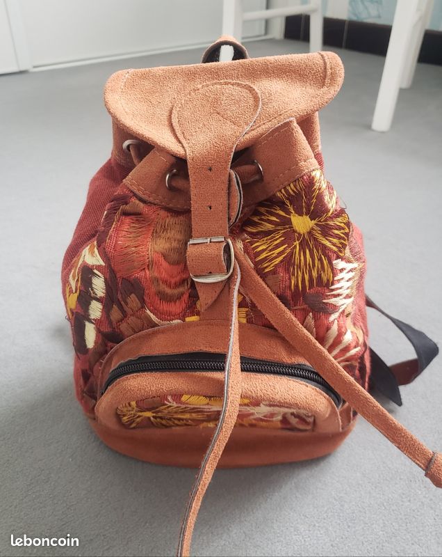 Sac à dos de ville (image 1)