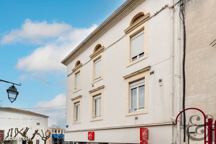 Maison 8 pièces 436 m²