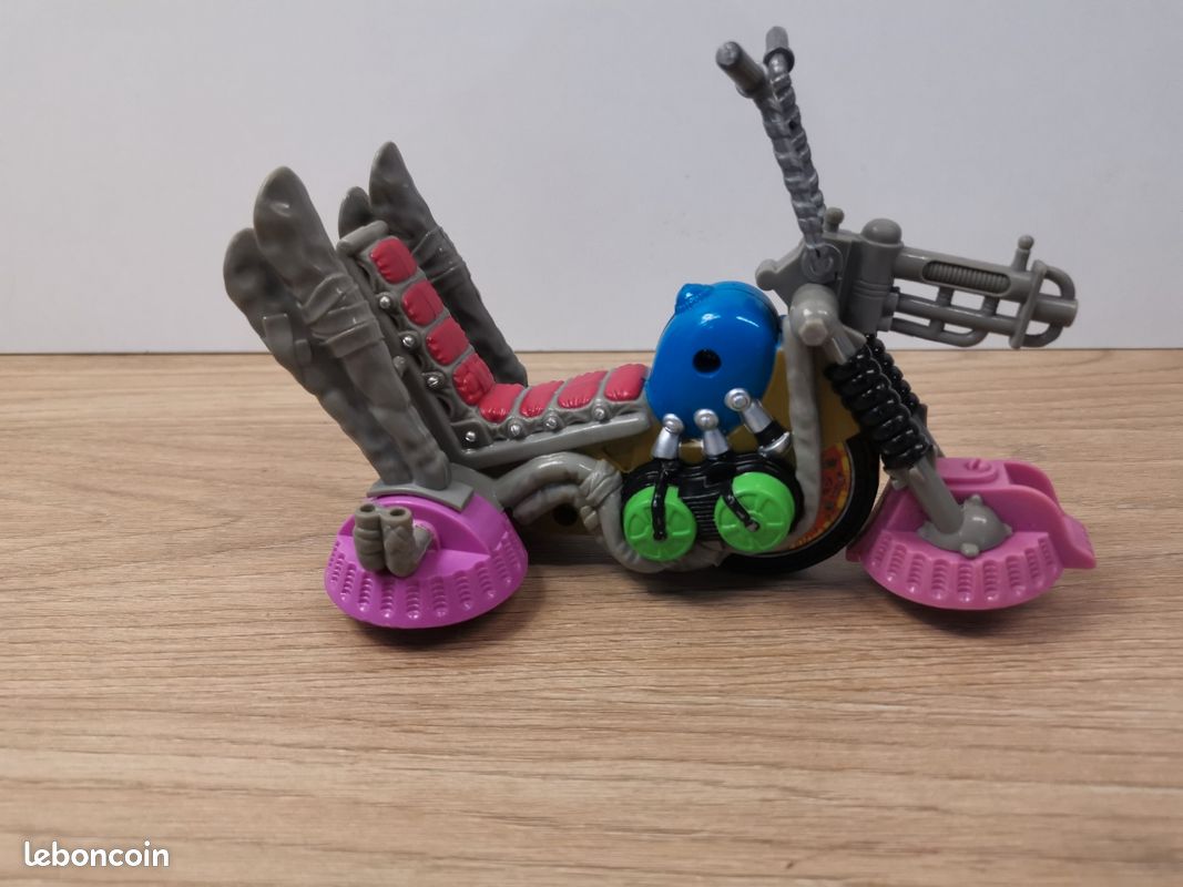 2 Véhicules Tortues Ninja Mirage Studios Playmates Toys 2002/2003 - Sous-marin