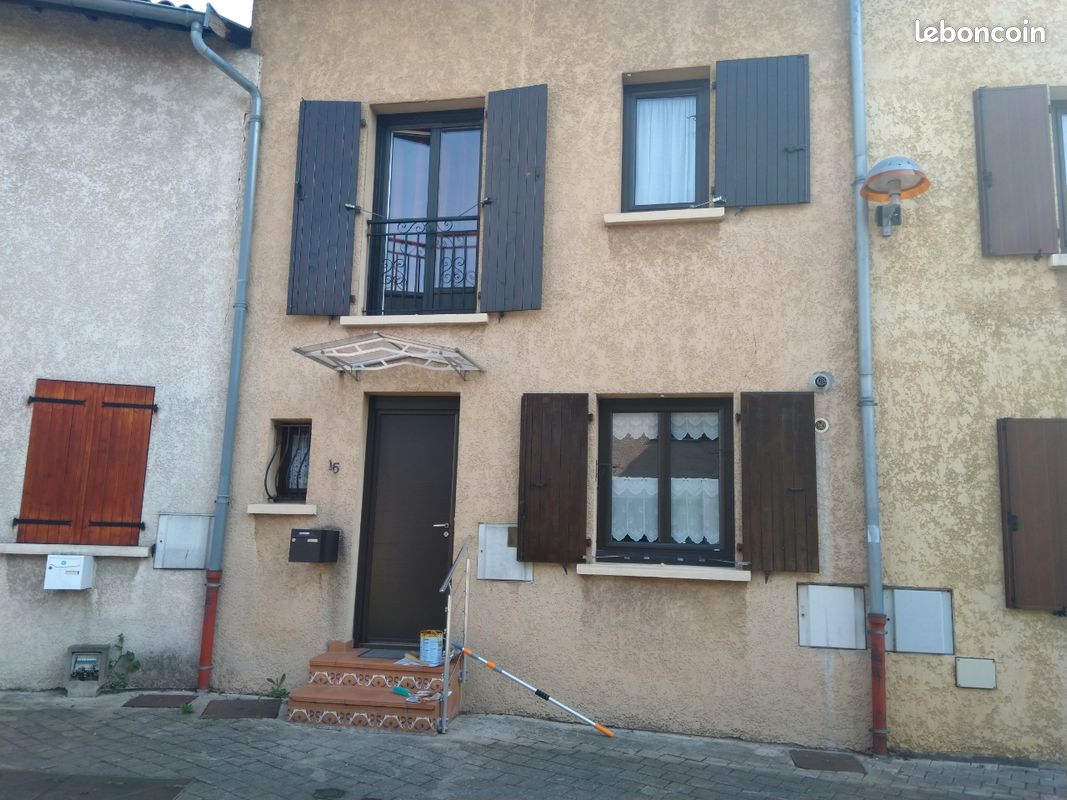 Maison 100 m² · à Vénissieux · 100 m² · 368 000 €