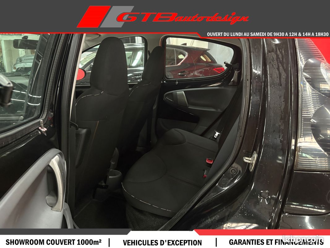Citroen c1 (2) 1.0 68 confort 5p (image 7)