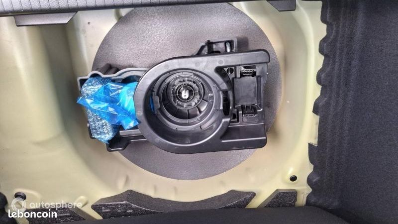 Peugeot 208 1.2 PureTech 100ch S&S Active (image 27)