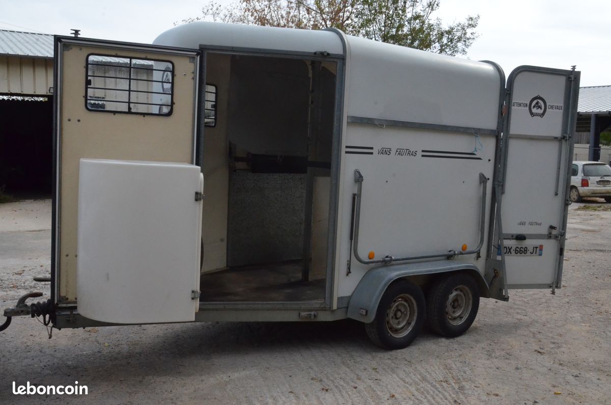 Van Fautras Provan places chevaux Accessoires animaux