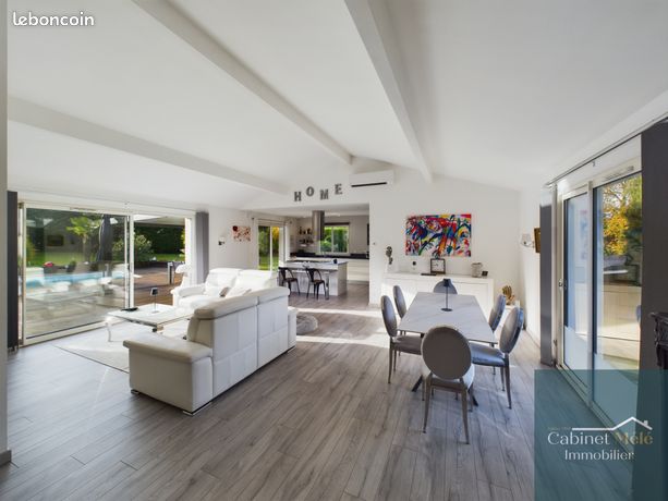 Maison 6 pièces 141 m²