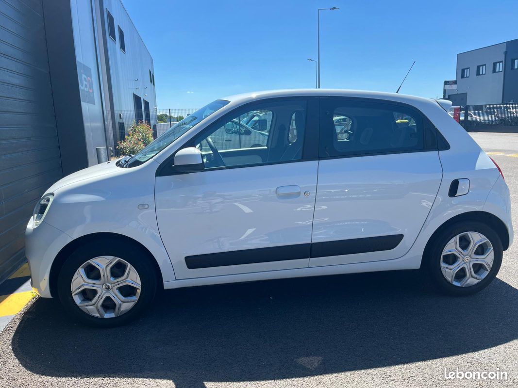 RENAULT TWINGO 3 Zen 1.0 Sce 75Ch (image 4)