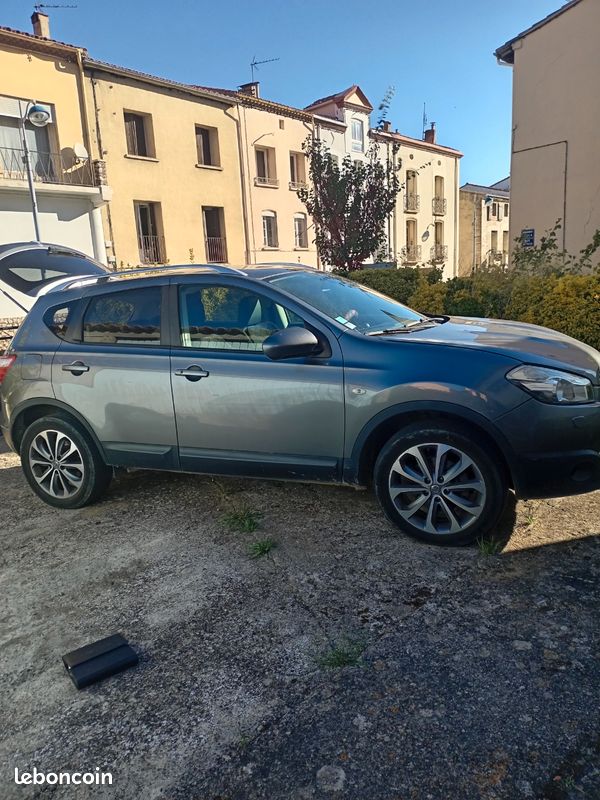 Voiture SUV (image 1)
