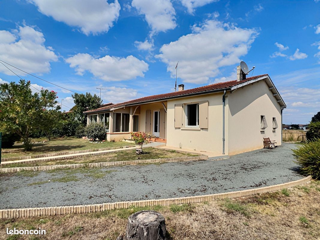 Maison 5 pièces 111 m² · à Castelmoron-sur-Lot · 111 m² · 149 900 €
