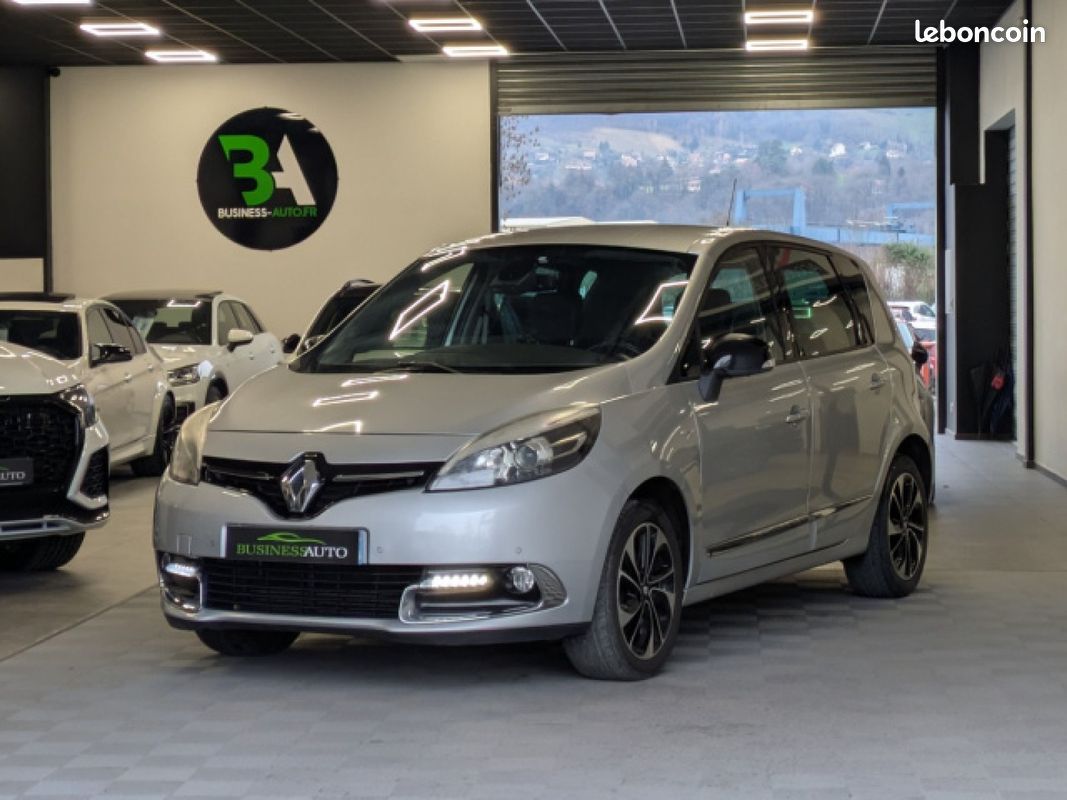 RENAULT SCENIC III TCe 130cv Energy Bose Edition / GPS / Caméra de recul / Bluetooth (image 1)
