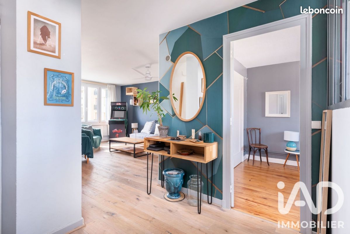 Appartement 2 pièces 54 m² · à Villeurbanne · 54 m² · 210 000 €