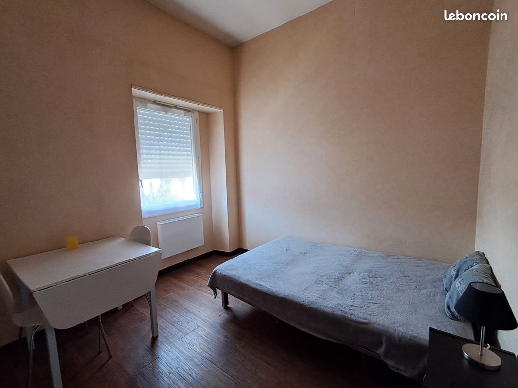 Appartement 1 pièce 18 m² · à Cholet · 18 m² · 380 €