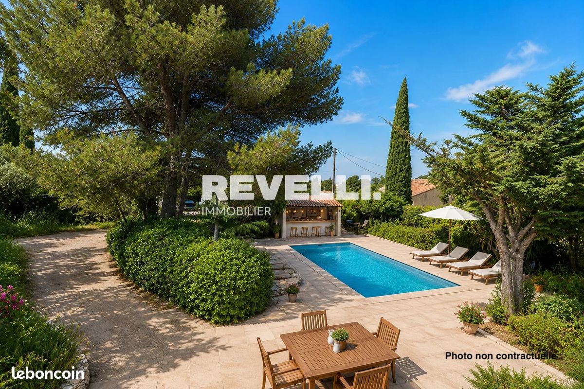 Maison 7 pièces 238 m² · à Allauch · 238 m² · 685 000 €