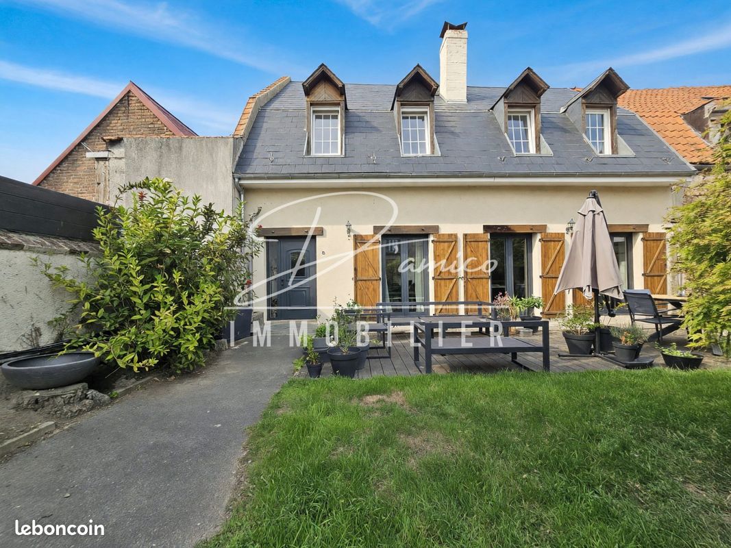 Maison 5 pièces 123 m² · à Neuville-Saint-Rémy · 123 m² · 252 000 €
