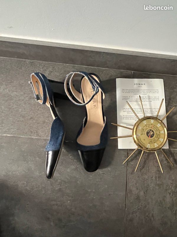 Sandales Jonak Talon Bloc Et Plateforme - Taille 39, Cuir Daim, état Impeccable