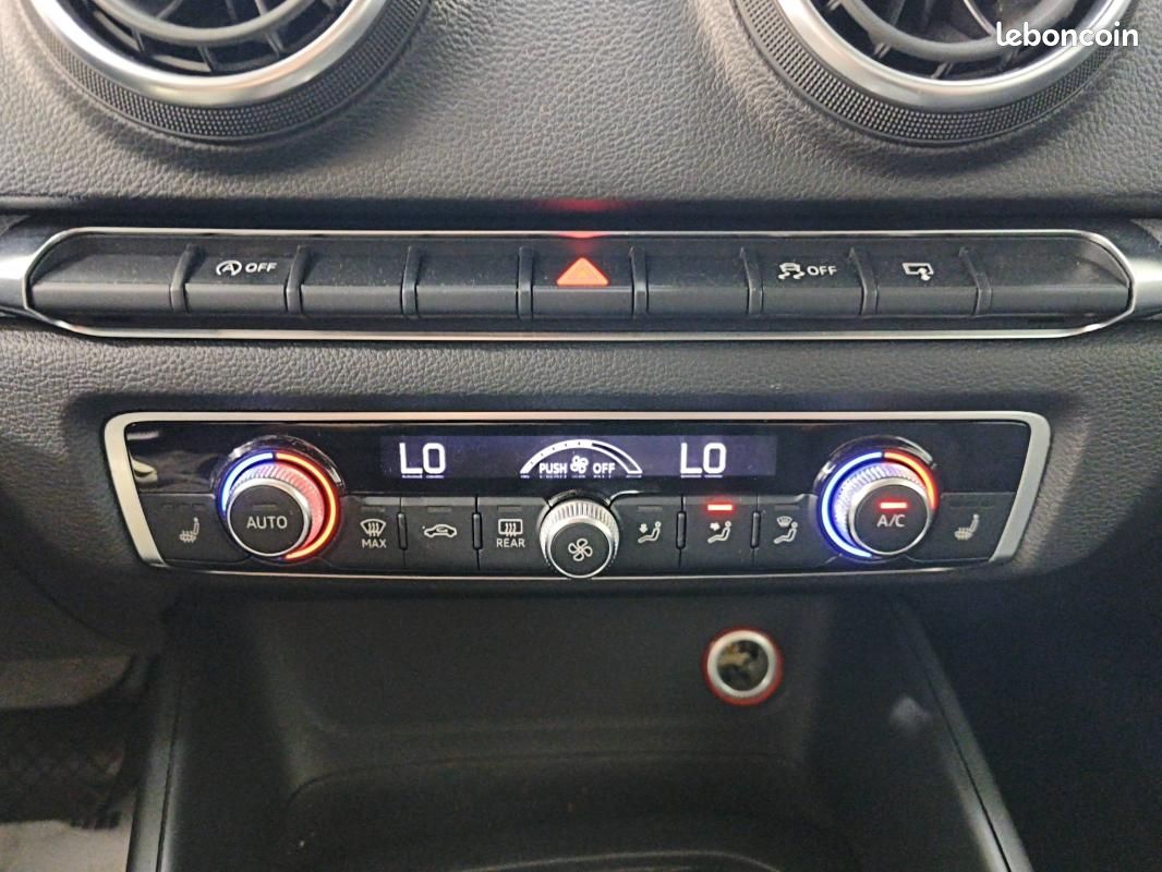 Audi A3 III 1.6 TDI 110ch Ambiente (image 14)