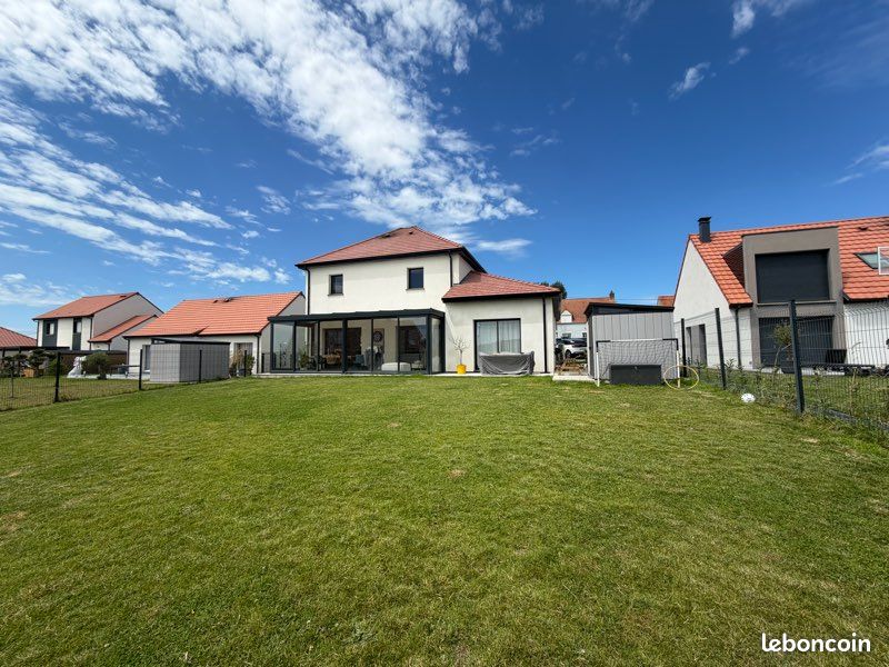 Maison 5 pièces 155 m² · à Landrethun-le-Nord · 155 m² · 420 000 €