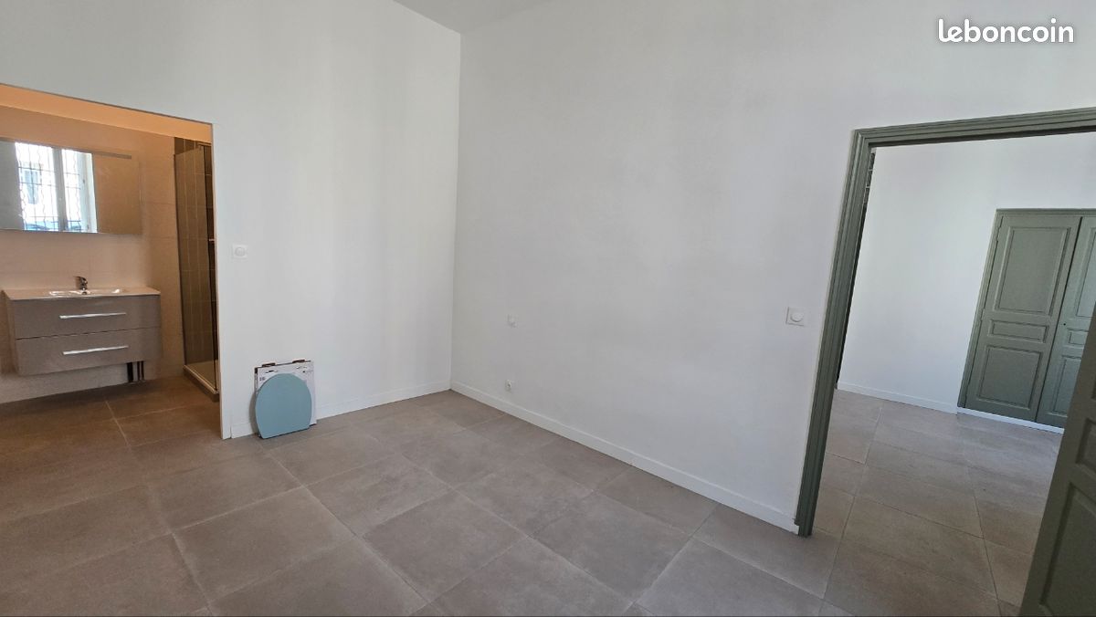 Appartement 2 pièces 42 m² · à Nîmes · 42 m² · 650 €