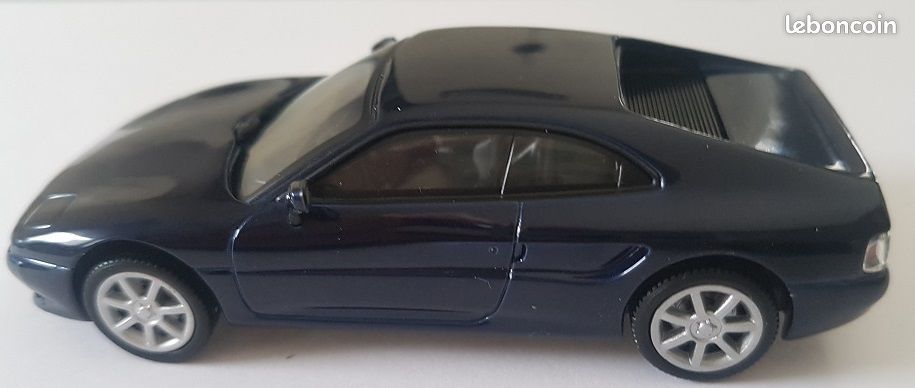 Voiture Miniature Venturi 300 Atlantique - Échelle 1:43 - Occasion Comme Neuve