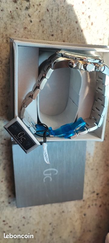 Montre GC neuve jamais portée 400 euros (image 2)