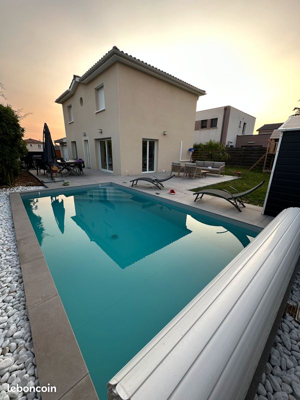 Maison 5 pièces 101 m² · à Neuville-sur-Saône · 101 m² · 2 080 €/mois