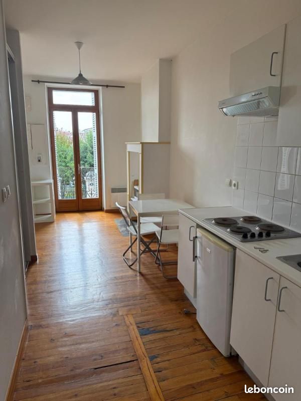 Appartement 2 pièces 42 m² · à Bordeaux · 42 m² · 800 €/mois