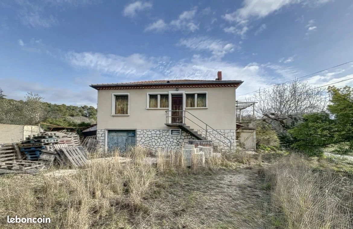 Maison 5 pièces 136 m² · à Nîmes · 136 m² · 239 000 €