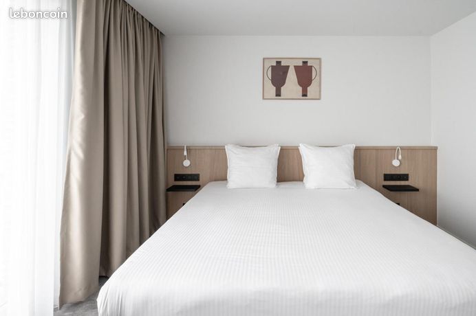 Spacieux type 3 moderne avec grande terrasse - Borély / Sainte-Anne — 4