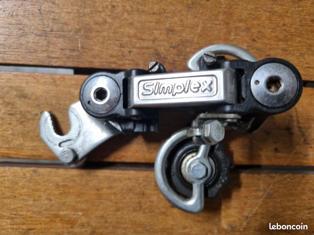 REAR DERAILLEUR ARRIÈRE simplex Peugeot Mercier gitane vélo vintage bike F08 EUR 38,00 - FR