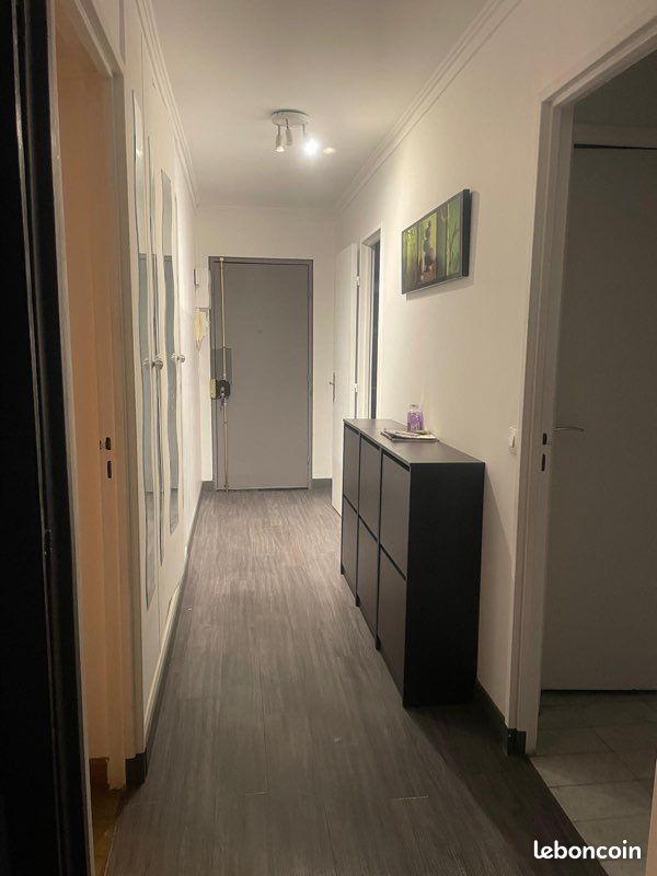 Appartement 5 pièces 100 m² · à Neuilly-sur-Marne · 100 m² · 220 000 €
