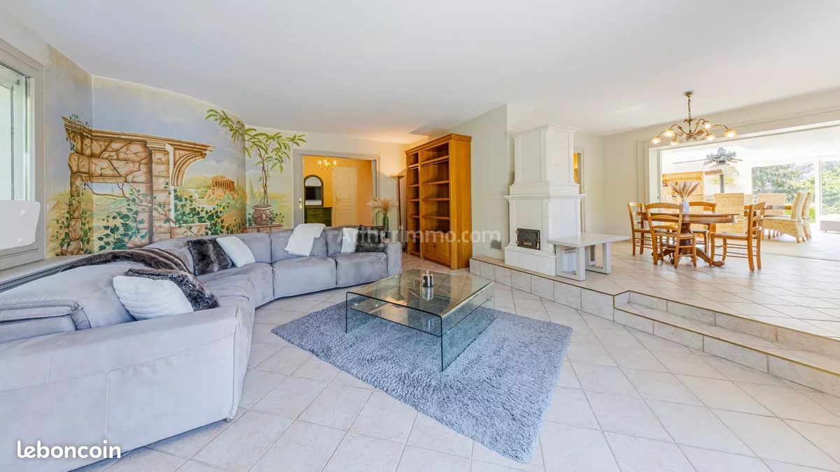 Maison 7 pièces 325 m² (image 16)