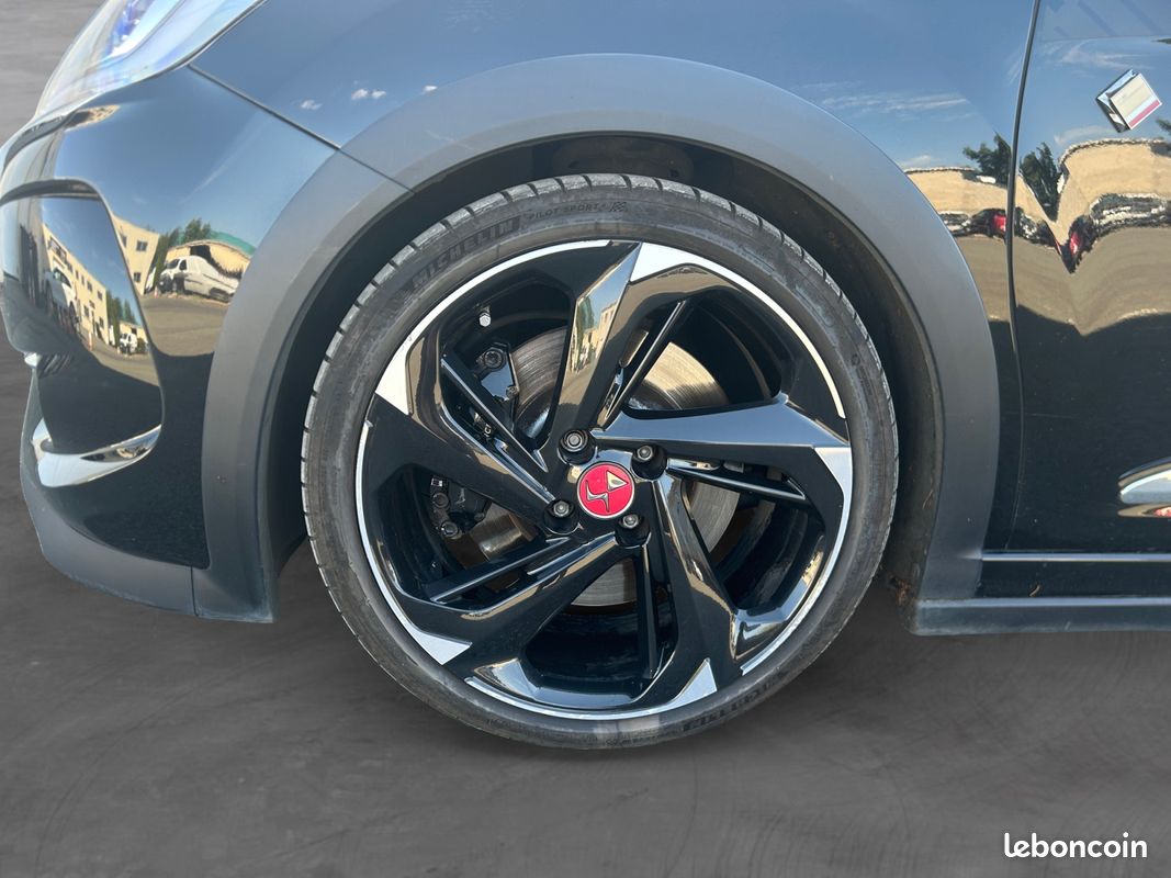 DS DS3 1.6 THP 208 Performance Phase 2 208Ch Garantie 12 mois (image 13)