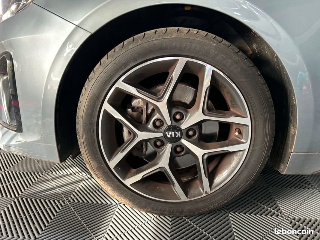 KIA PROCEED 1.4 T-GDI 140 ch ISG BVM6 GT Line Premium (image 26)