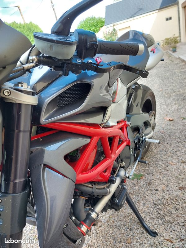 MV Agusta Brutale 1090RR (image 2)