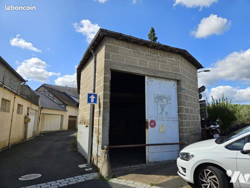 Parking L ILE BOUCHARD (image 4)