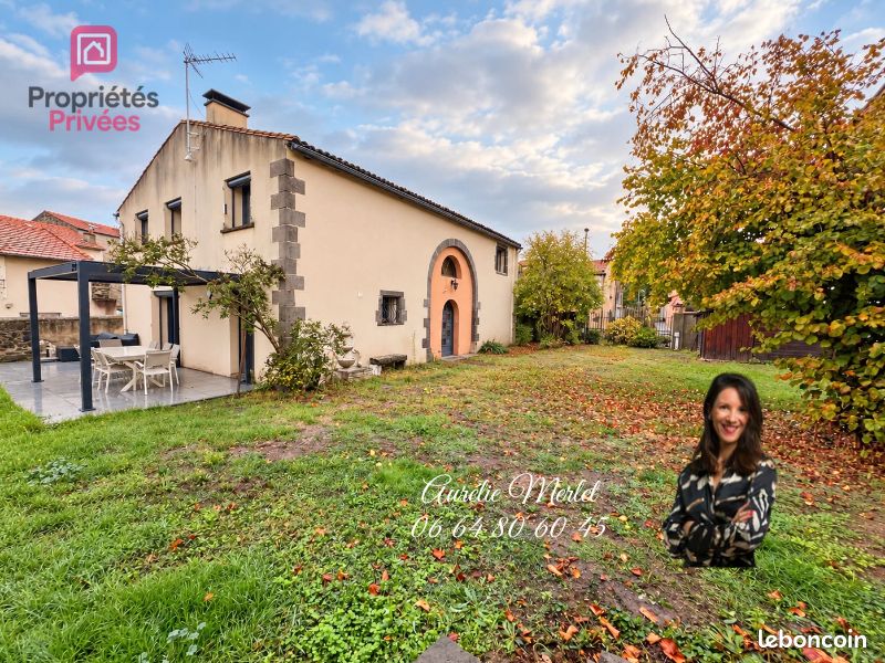 Maison 8 pièces 160 m² · à Ménétrol · 160 m² · 346 500 €