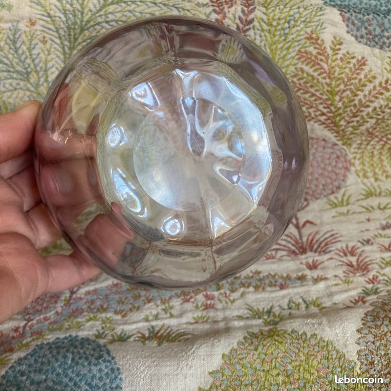 Coupelle rince doigt en cristal teinté mauve ancien, Lalique sûrement mais non signé (image 10)