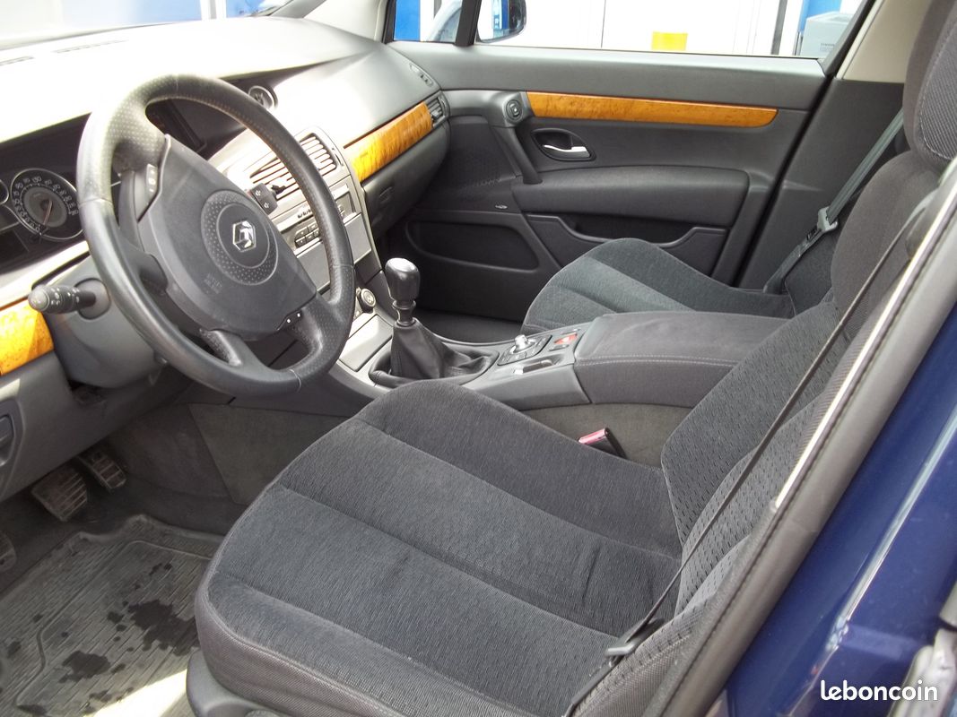 RENAULT VELSATIS Carminat 2.0 Dci 150 (image 4)