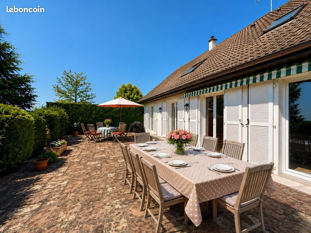 Maison 7 pièces 215 m² · à Lure · 215 m² · 260 000 €