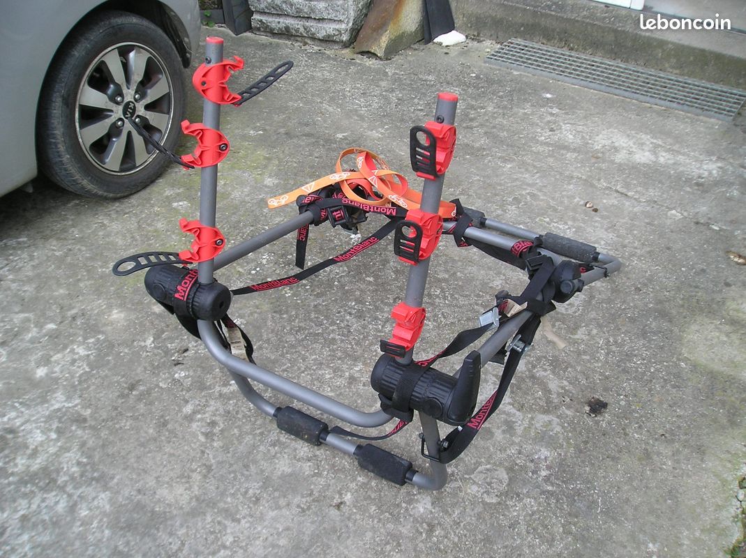 Porte velo pour hayon MONT BLANC velos Équipement auto