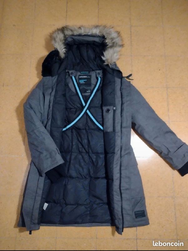 Aritzia tna Bancroft parka size S Sport Plein air