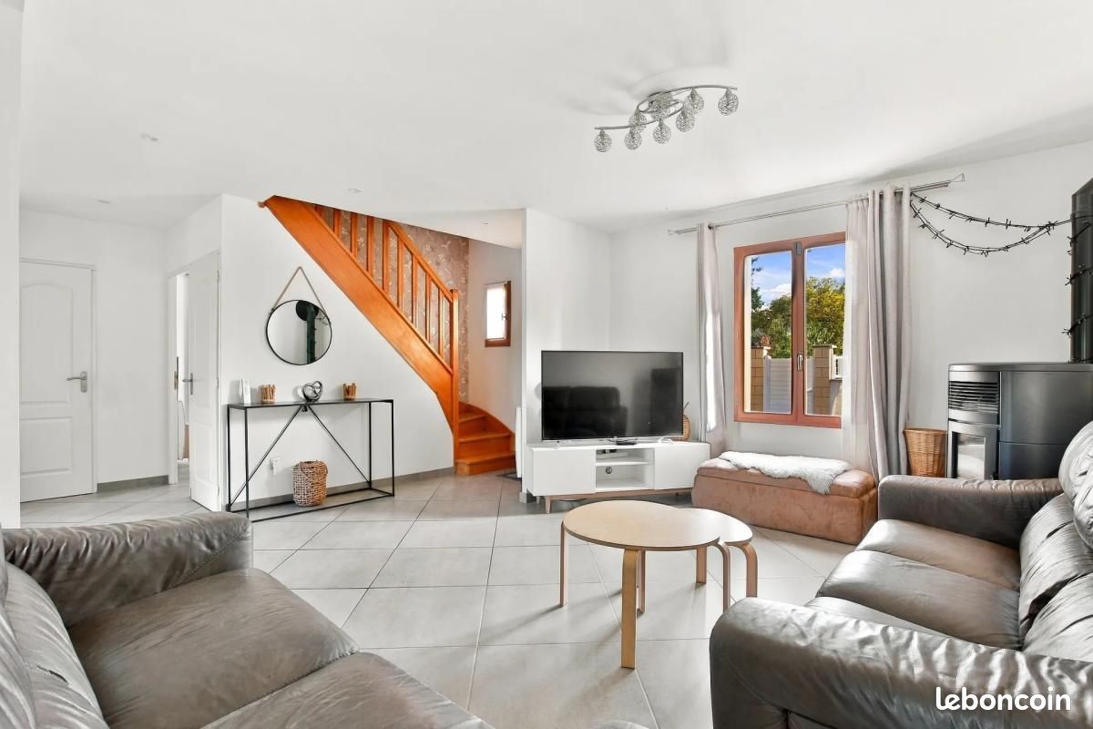 Maison 6 pièces 128 m² · à Éragny-sur-Oise · 128 m² · 489 000 €