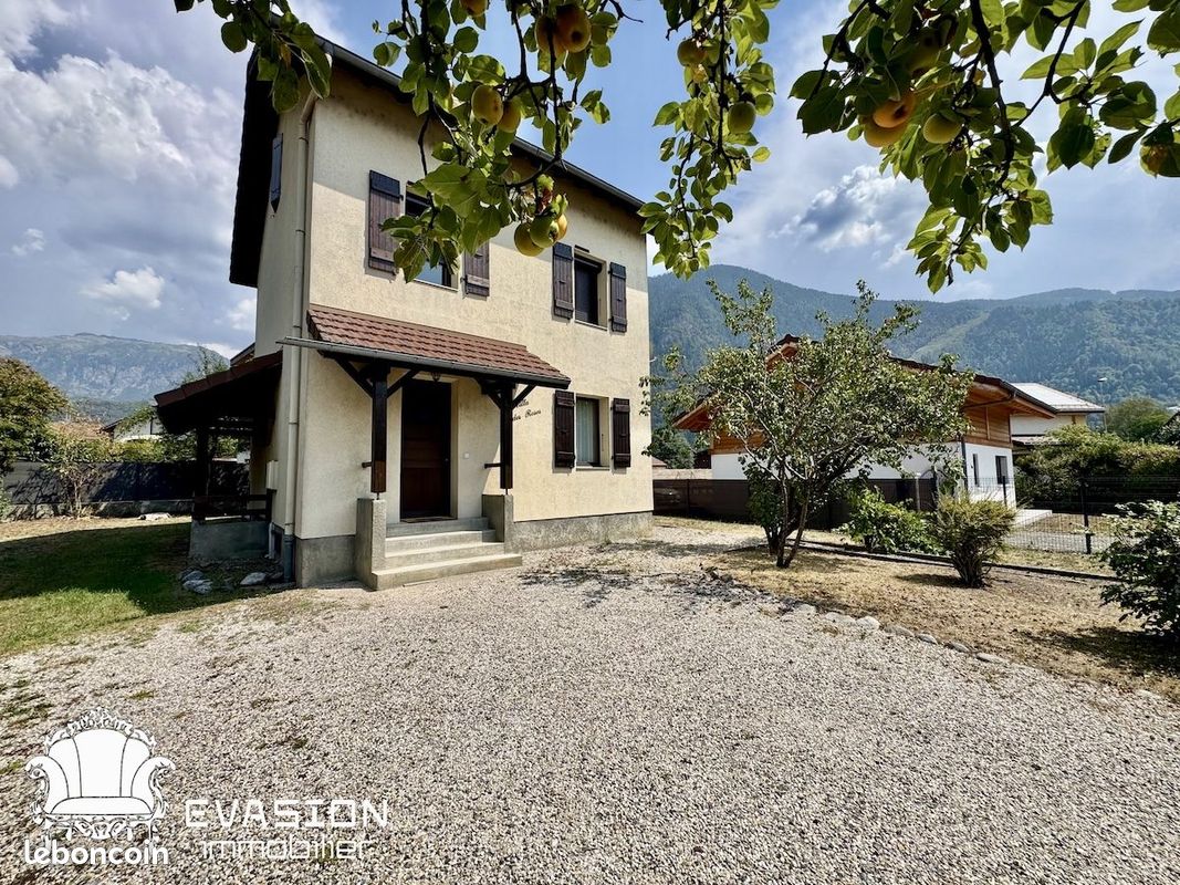 Maison 4 pièces 81 m² · à Passy · 81 m² · 1 500 €/mois