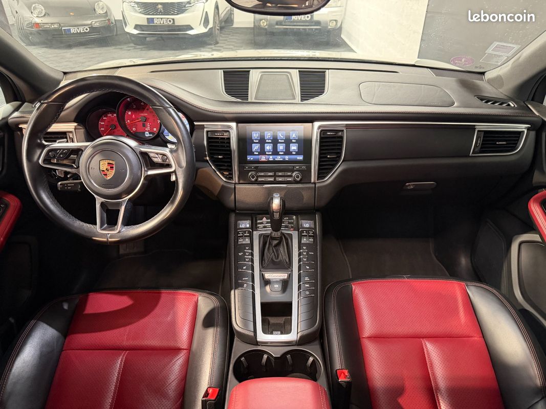 PORSCHE MACAN 2.0 250ch PDK / SUIVI COMPLET PORSCHE / TOIT OUVRANT / APPLE CARPLAY (image 11)